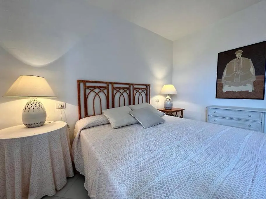 L'Attico Del Porto Apartment Porto Rotondo 0*,